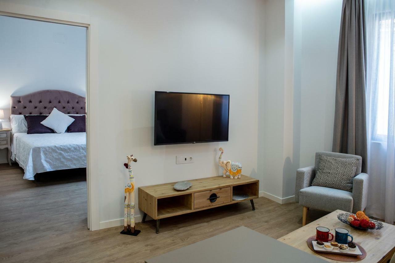 Apartamentos Turísticos Moret 11 - 2B Caceres Bagian luar foto
